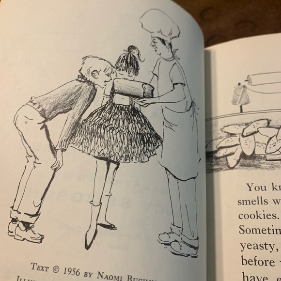“Let’s Go To A Bakery” By Naomi Buchheimer HC 1956 - Picture 4 of 4